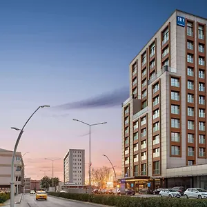 Otel Tryp By Wyndham Topkapi ****