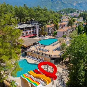 4* Otel Pine Valley
